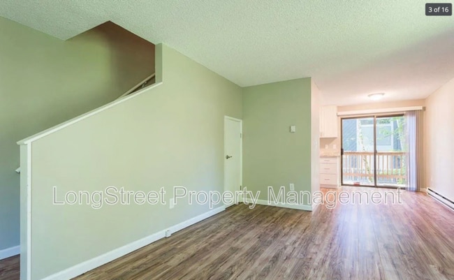 Photo - 4901 SW Beaverton Hillsdale Hwy House