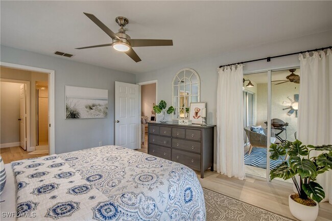 Building Photo - 4161 Sawgrass Point Dr