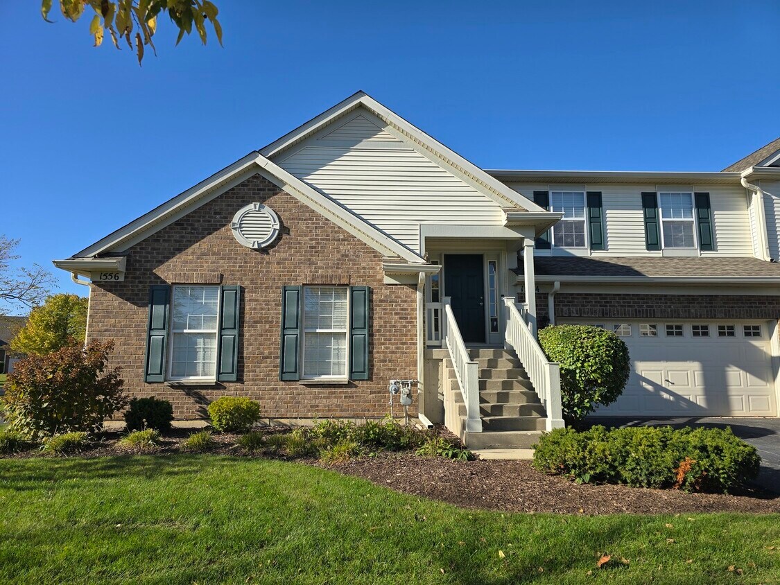 Foto principal - 1554 Millbrook Dr