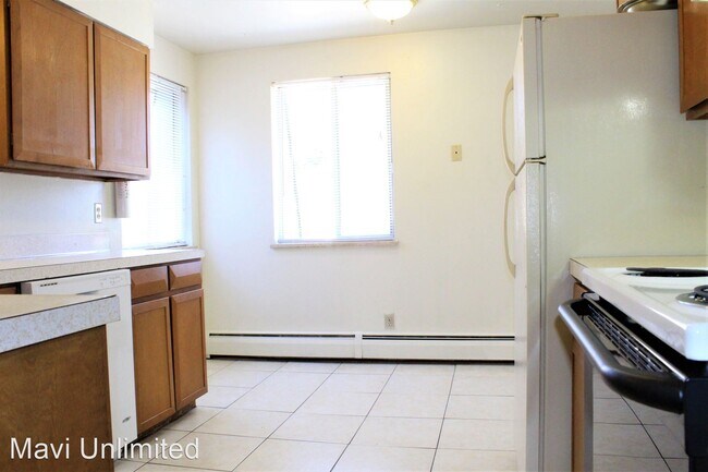 Foto del edificio - 5532 Newland Way