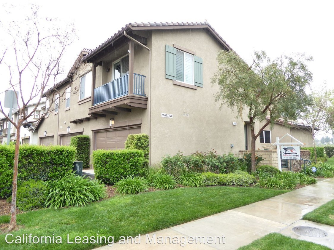 Primary Photo - 27456 Riverside Ln