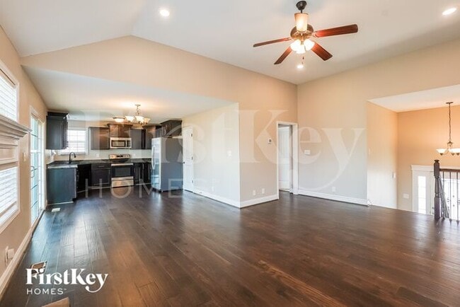 Building Photo - 467 Mirren Cir
