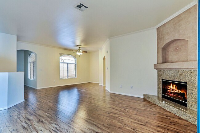Foto del edificio - Beautiful Condo in Guard Gated Resort Vill...