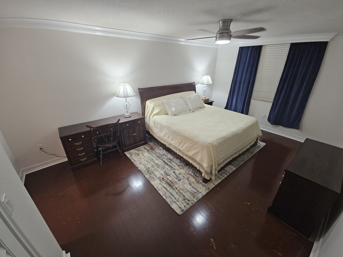 Foto principal - 99 SE Mizner Blvd