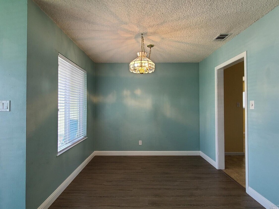 Foto principal - 129 Maple St