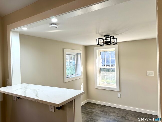 Foto del edificio - 13 South St