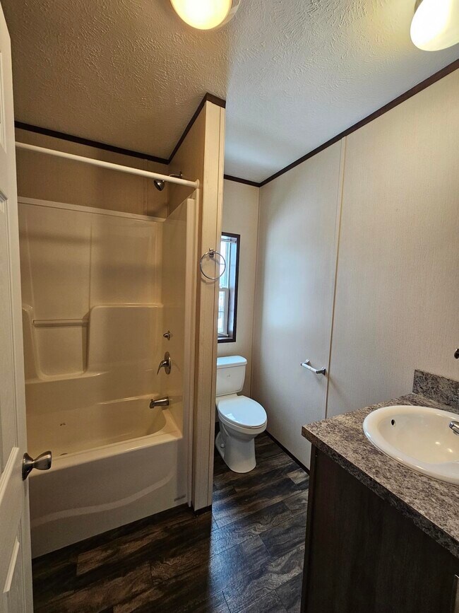 Foto del edificio - 158 Rodeo Dr