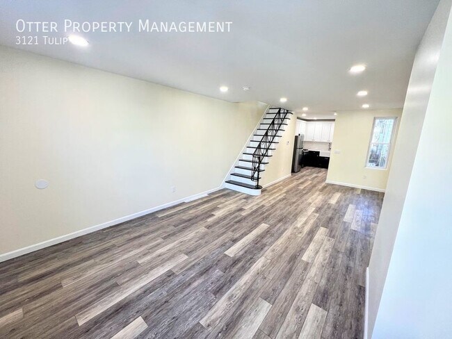 Foto del edificio - 3121 Tulip St