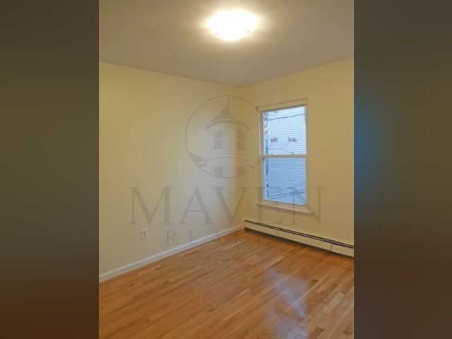 Foto del edificio - 19 Pine St