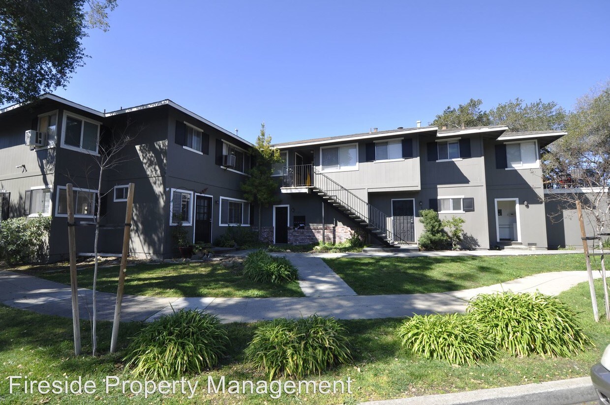 Primary Photo - 135 Carlton Ave