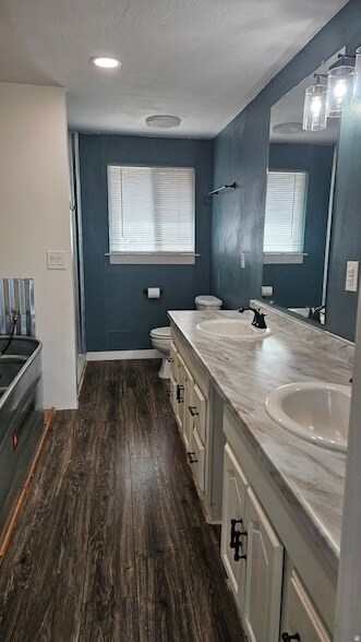 Foto del edificio - 297 S 200 E