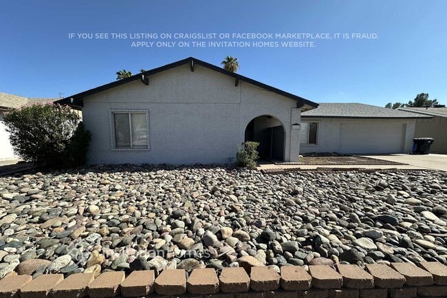 Building Photo - 549 W Pampa Ave