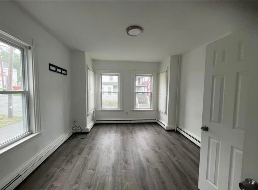 Foto del edificio - 54 Norwood St