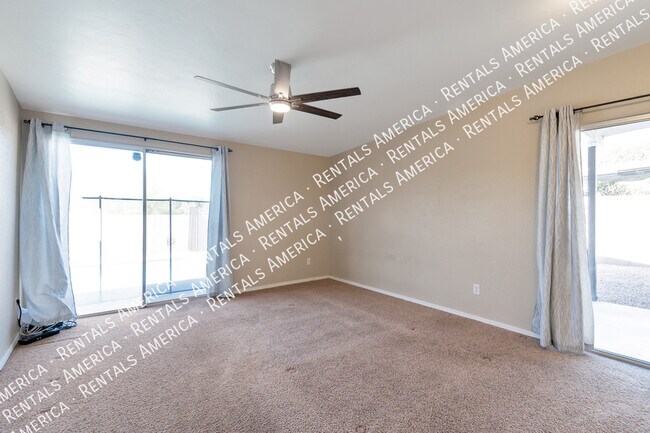 Building Photo - Coming Soon! Great NW neighborhood!