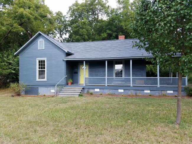 Building Photo - 428 Hampton Street