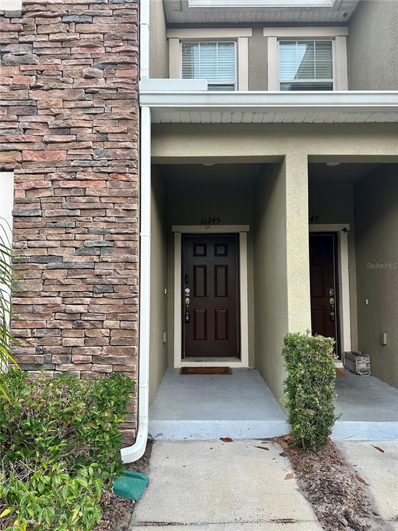 Foto del edificio - 31245 Claridge Pl