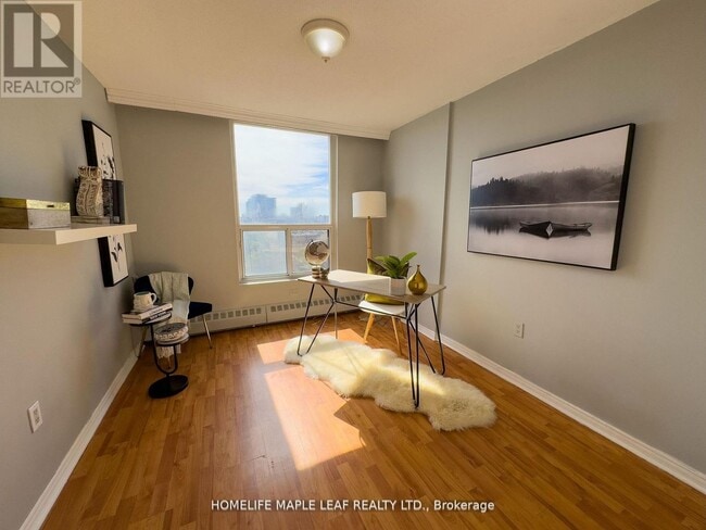 Photo du bâtiment - 3120 Kirwin Ave