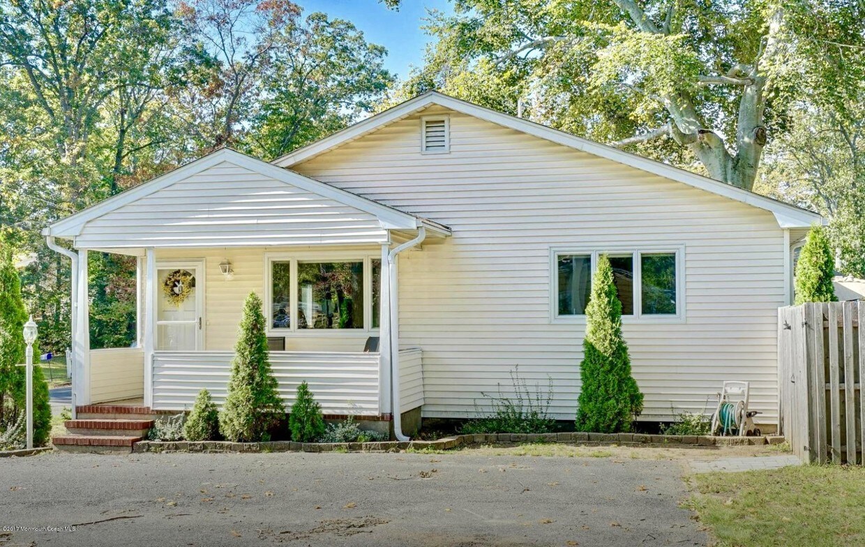 531 W Lincoln Ave, AvonbytheSea, NJ 07717 House Rental in Avonby