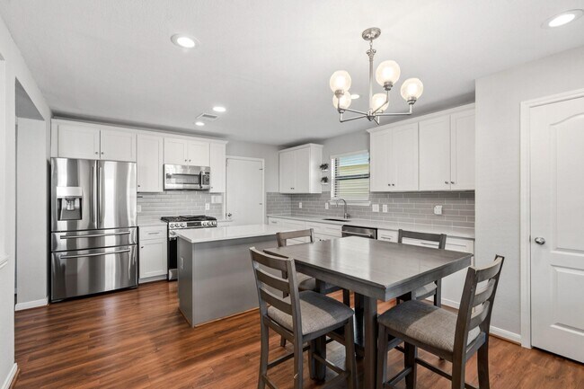 Foto del edificio - 9426 Coatsworth Dr