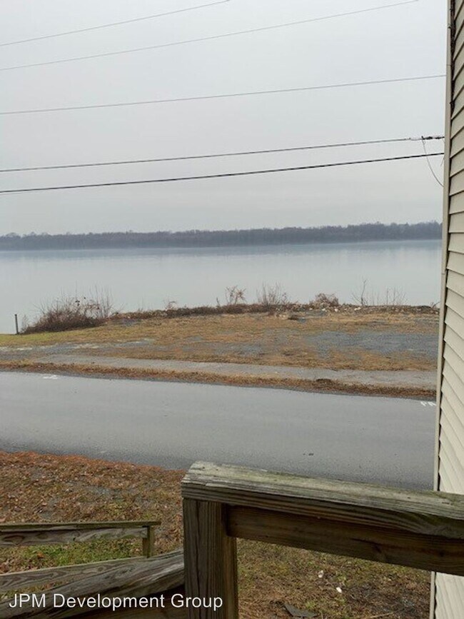 Foto del edificio - 2 br, 1 bath House - 6370 RIver Dr
