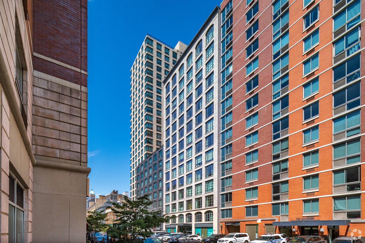 Primary Photo - 211 Schermerhorn St