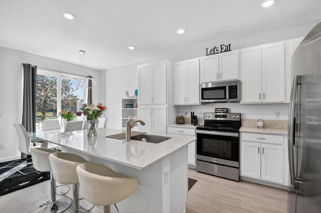 Building Photo - 4790 Navali Dr