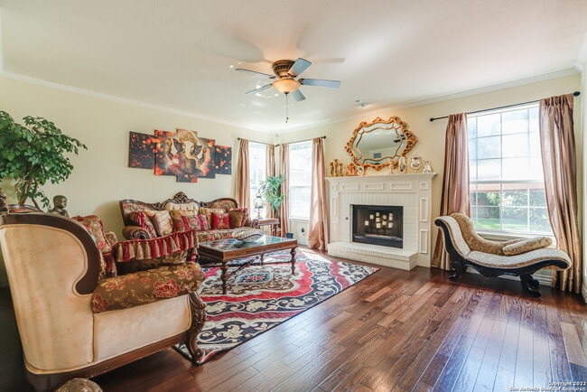 Building Photo - 4514 Shavano Hollow