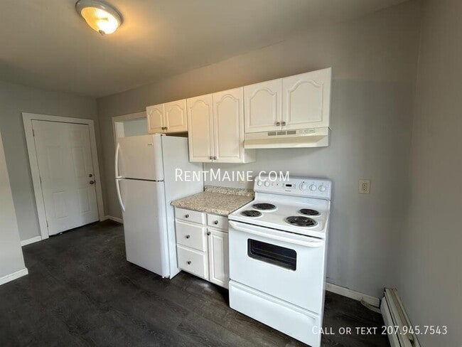 Building Photo - 62 High St