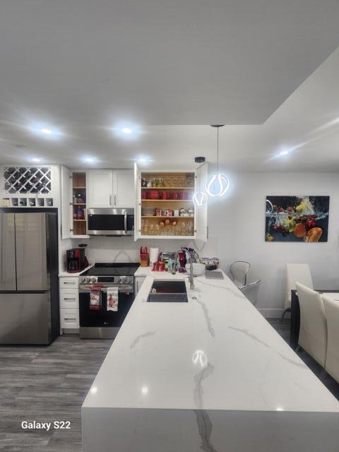 Building Photo - 14721 Bonaire Blvd