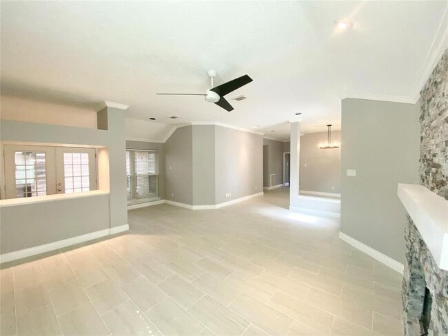 Foto del edificio - 14218 Manderly Dr