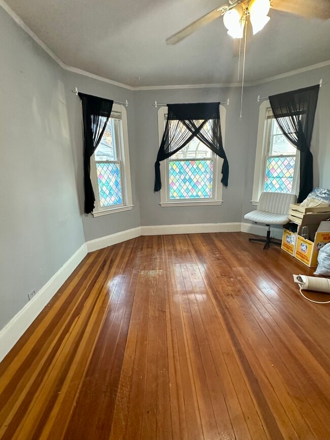 Foto del edificio - 756 Saratoga St