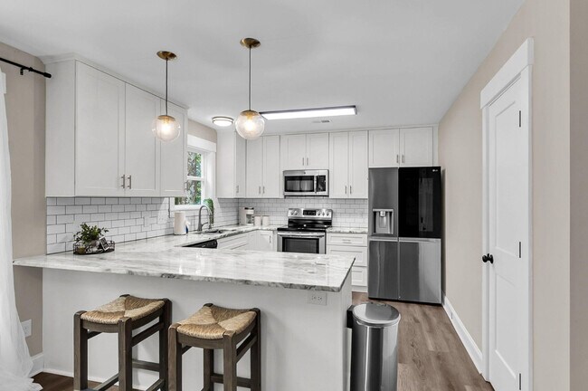 Building Photo - 3297 Walter Dr