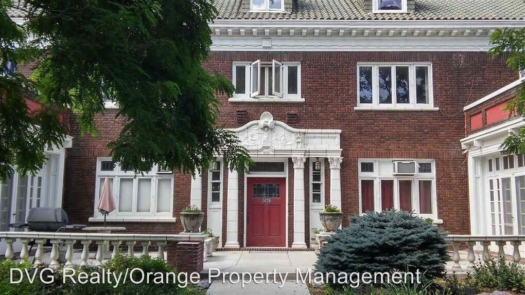 Foto principal - 3620 Pacific St