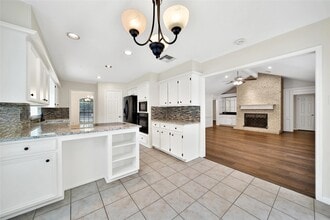 Building Photo - 3939 Fawn Creek Dr