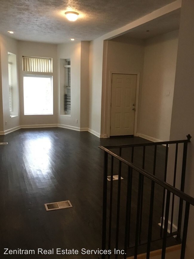 Foto del edificio - 4623 S Evans Ave