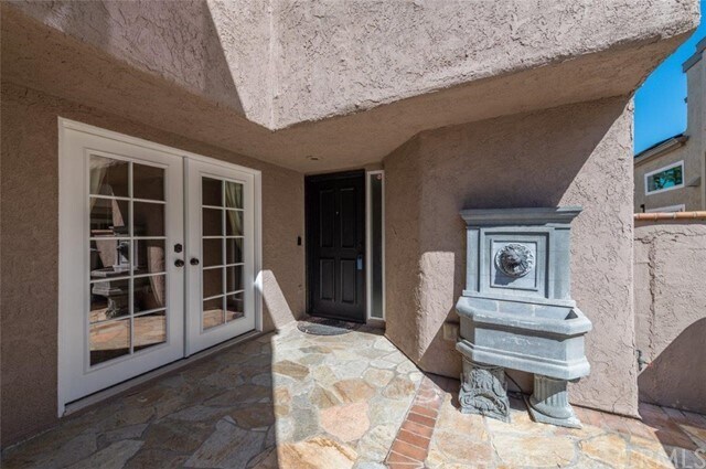 Foto del edificio - 22536 Lake Forest Ln