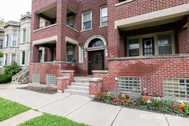 Building Photo - 5419 S Drexel Ave