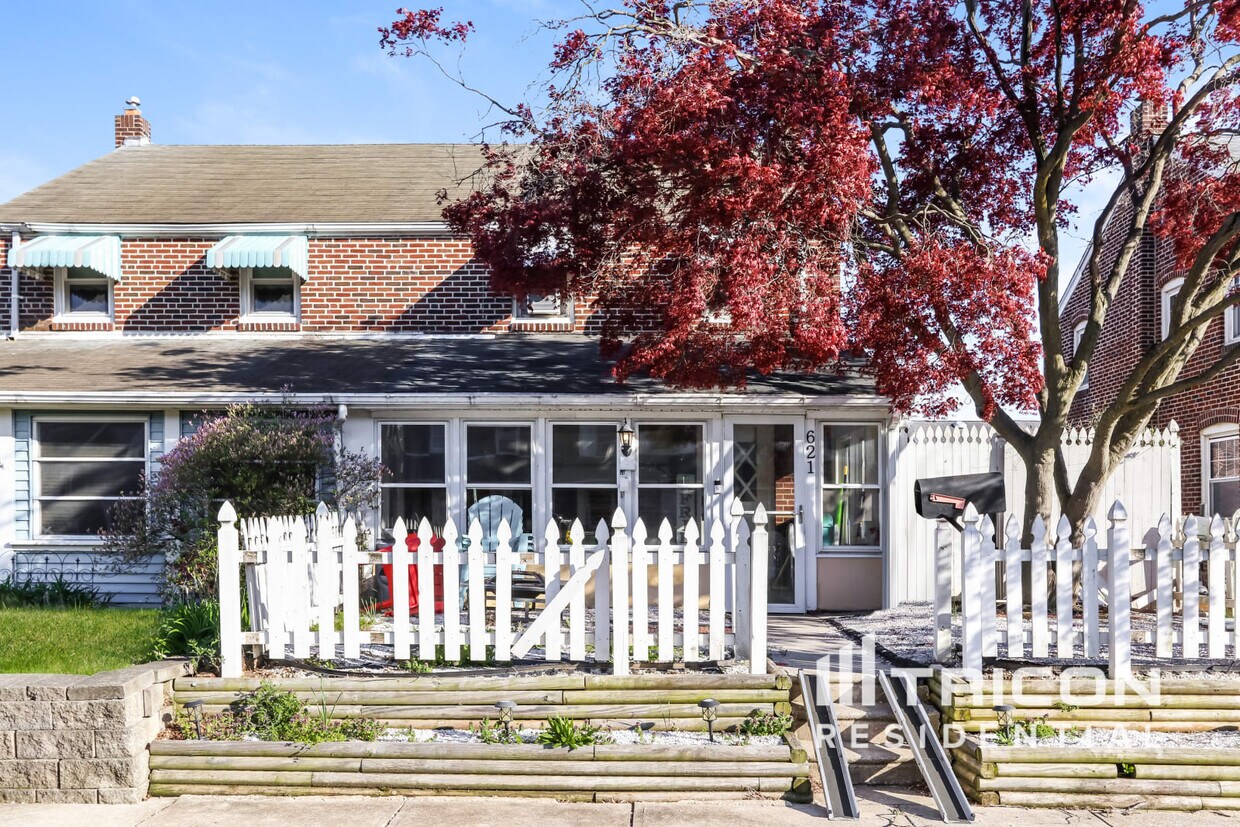 Foto principal - 621 Braxton Rd
