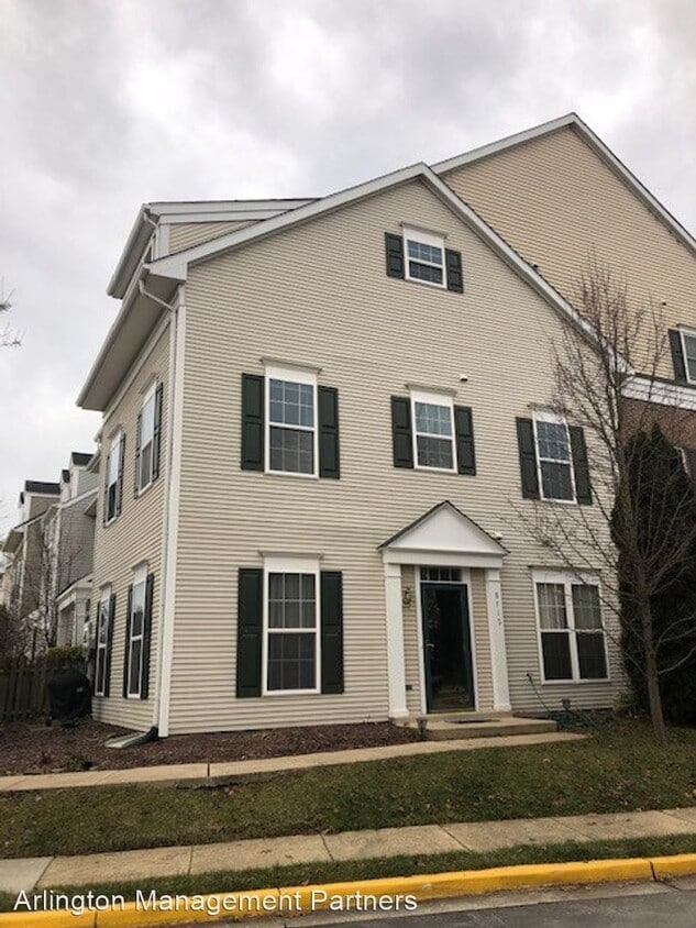 Primary Photo - 3 br, 2.5 bath House - 8712 Autumn Ridge C...