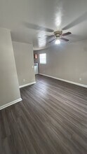Building Photo - 1154 Kirkland Ave