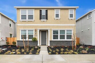 Building Photo - 8376 Solfrid Wy