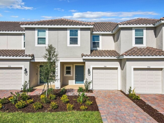 AVAILABLE NOW! 3/2.5 Townhome For Rent in Bellalago! - AVAILABLE NOW! 3/2.5 Townhome For Rent in Bellalago!