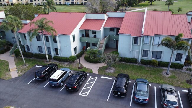 Foto del edificio - 5403 SE Miles Grant Rd