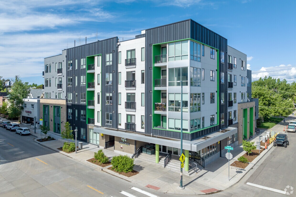 Tennyson Place Apartments in Denver, CO