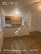 Building Photo - S7559 US-12