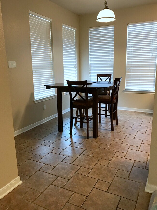 Dining Room - 4126 McFarland Dr
