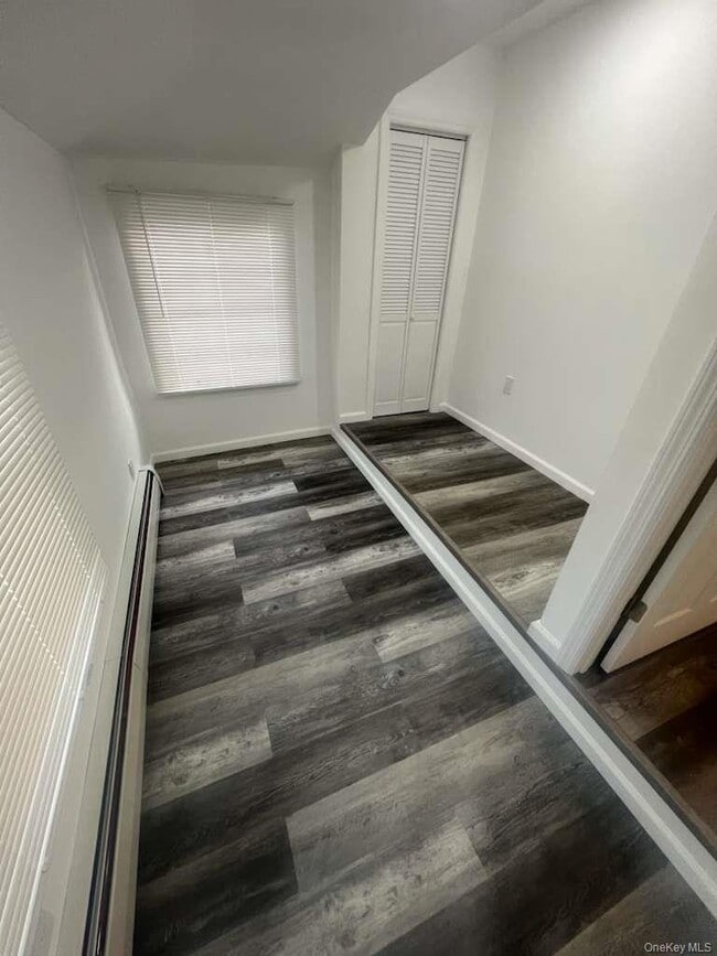 Building Photo - 223 S 8th St