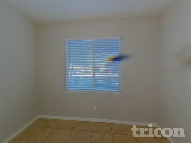 Building Photo - 40209 W Walker Wy