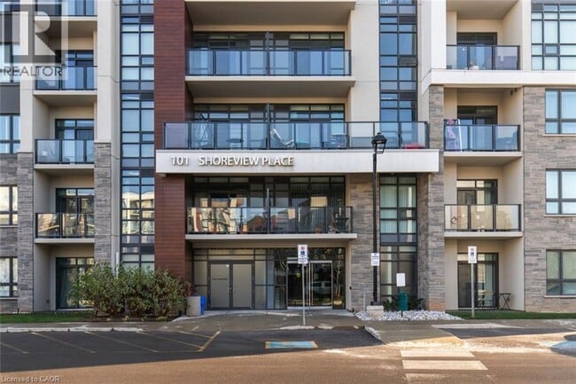 Photo du bâtiment - 101 Shoreview Pl