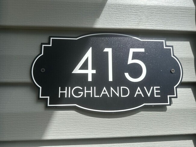Foto del edificio - 415 Highland Ave